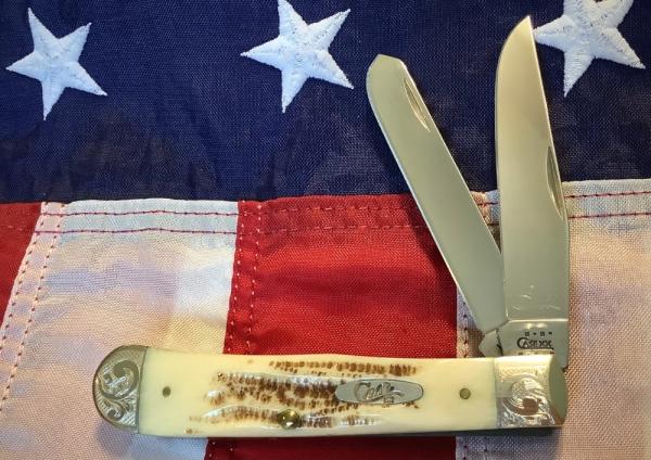 Case xx 2001 Trapper (Mdl# V6254 SS) w/ Vintage Bone Handles + Scrolled Bolsters -NOS Case xx 2001 Trapper (Mdl# V6254 SS) w/ Vintage Bone Handles + Scrolled Bolsters -NOS
