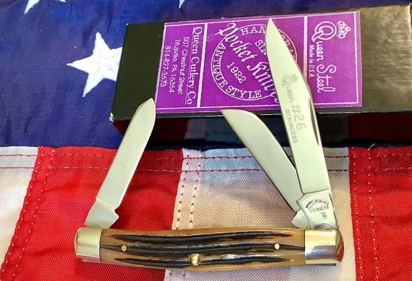 1 of 65, Queen *Dan Burke* 2007 Stockman (MDL# Burke 26) w/ Sweet Brown Winter Bottom Bone Handles