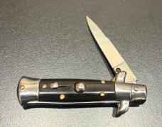 Vintage 12cm Italian Stiletto, Buffalo Scales, Swedge Blade
