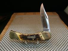SCHRADE UNCLE HENRY LB8 PAPA BEAR VINTAGE U.S.A. LOCK BACK POCKET KNIFE IN GREAT CONDITION & SHEATH