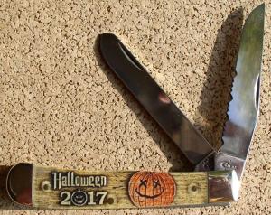 Case XX Halloween trapper