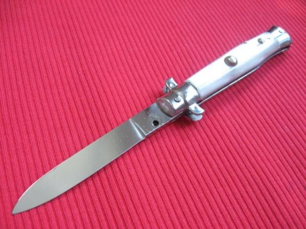Vintage Italian Button Open/Close STILETTO Switchblade Knife - Mint ! Vintage Italian Button Open/Close STILETTO Switchblade Knife - Mint !