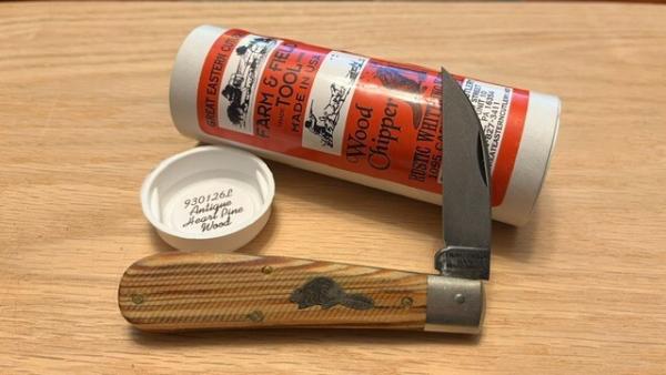 Great Eastern Cutlery GEC Farm & Field 930126L "Wood Chipper" Heart Pine Wood Covers