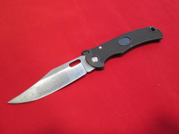 AG RUSSELL Seki Japan Featherlite Black One Hand Open Pinch Locking Knife AG RUSSELL Seki Japan Featherlite Black One Hand Open Pinch Locking Knife