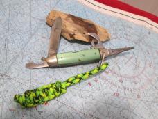 VTG KUTMASTER USA Girl Scouts Camp Utility Knife w/ bonus handmade paracord keyring 