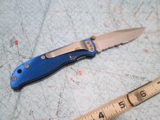 Modern GERBER One Hand Open Linerlock Blue Part Serrated Knife