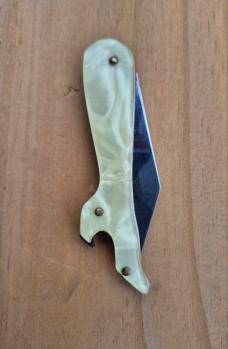 3 3/8" Lipic USA Lady Leg knife, Nice Celluloid Scales