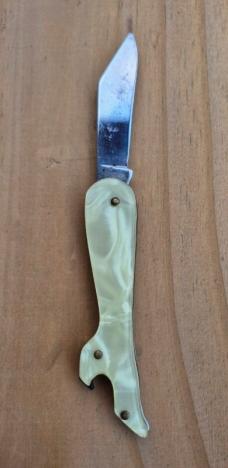 3 3/8" Lipic USA Lady Leg knife, Nice Celluloid Scales