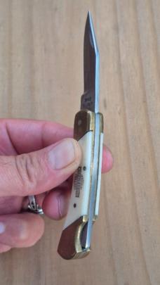 3" Bear Hunter Lockback Pocket Knife, Solingen, Bone Handles