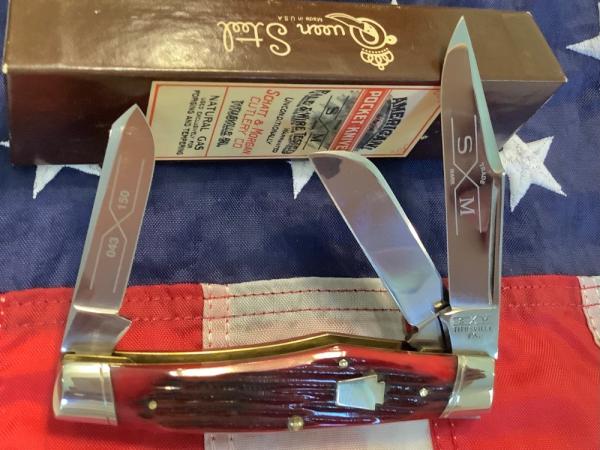 Schatt & Morgan Large Reverse GunStock Stockman w/ Sweet Red Bone Handles -NOS