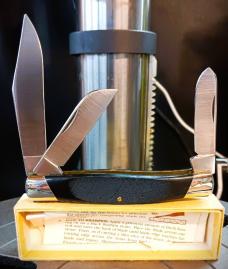 Buck USA 307 Wrangler Stockman With Original Box & Paperwork - Pre Date Code