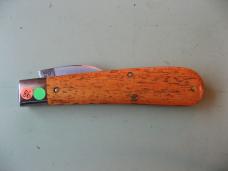 GREAT EASTERN 930126S CARVER JOHNNY ON THE SPOT CARVER OSAGE ORANGE WOOD   