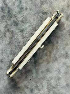 8" (20cm) AKC Fishtail Picklock w/ Abalone Scales