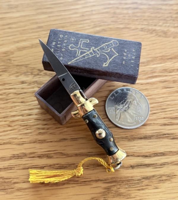 Miniature Switchblade Knife, Imitation Horn Scale, Gold Plated Frame, Original Box, Italy Miniature Switchblade Knife, Imitation Horn Scale, Gold Plated Frame, Original Box, Italy