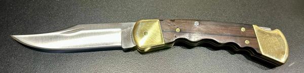 Vintage 1970's Buck U.S.A. 110 "Custom Finger Groove" Lockback Knife Vintage 1970's Buck U.S.A. 110 "Custom Finger Groove" Lockback Knife
