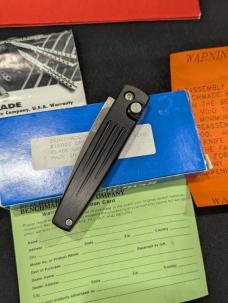 BENCHMADE SPIKE BLACK PARTIALLY SERRATED W/BOX AND ALL PAPERS
