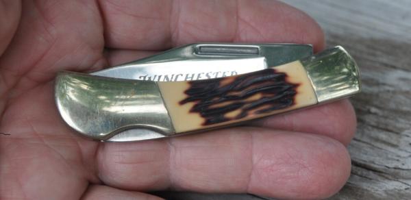 Winchester 3 1/4" Closed Factory Mint Faux Stag Lock Back Nickel bolsters Brass Liners