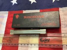 1988 Winchester XL Moose Knife (Mdl# 2913 1/2) w/ Nice Brown Bone Handles Handles -.NOS in orig box