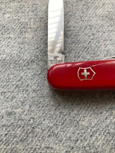 Vintage VICTORINOX, 6-Blade, OFFICER Model, MARLBORO Adventure Team , Swiss Army Knife 