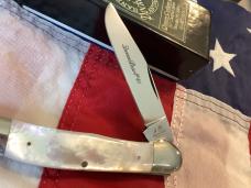 Queen Cutlery Copperhead Knife (MDL# 41 Pearl) w/ Super Firey Mother of Pearl Handles -NOS