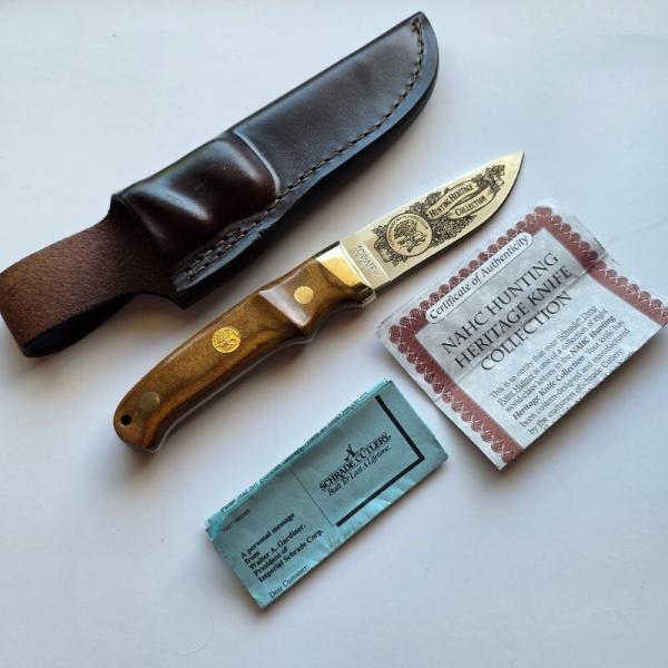 Schrade USA PH1 Pro Hunter Knife NAHC Hunting Heritage Collection Sheath Papers Schrade USA PH1 Pro Hunter Knife NAHC Hunting Heritage Collection Sheath Papers