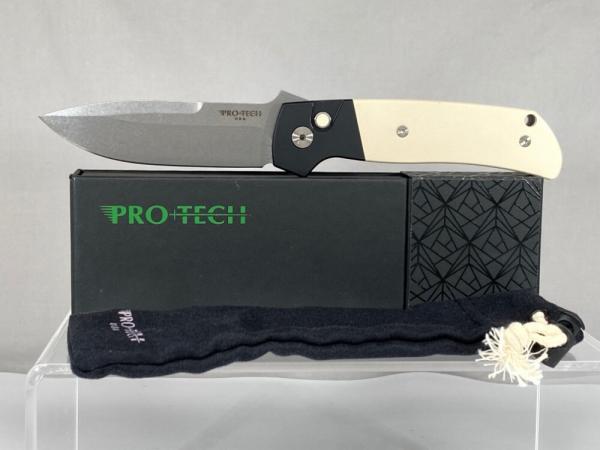 PRO-TECH USA BT2751 Bob Terzuola ATCF Tuxedo Push Button Automatic w/ OMP Box PRO-TECH USA BT2751 Bob Terzuola ATCF Tuxedo Push Button Automatic w/ OMP Box