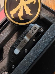 Microtech Standard Issue MSI RAM-LOK Tri-Grip Folder Apocalyptic M390MK 210T-10APPMBK