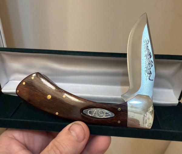 1980 Case XX 10 Dot Sidewinder w/ beautiful Pakkawood handles. Gorgeous knife! 1980 Case XX 10 Dot Sidewinder w/ beautiful Pakkawood handles. Gorgeous knife!