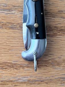 Rare Rizzuto Estileto Milano Finger Groove and Fixed Guard Switchblade Knife