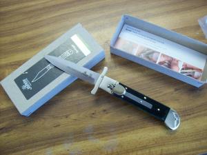 Hubertus The Guardian Knife Solingen Germany Very Rare Green Bone Swing Guard UNUSED WBox