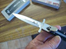 Hubertus The Guardian Knife Solingen, Germany Very Rare Green Bone Swing Guard UNUSED W/Box