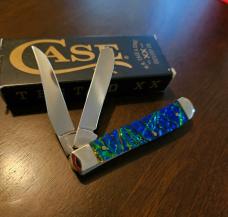 2022 Case XX Black Sea Dichrolam mini-trapper