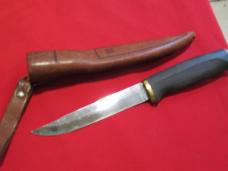FISKARS FINLAND Fixed Blade Knife w/ Dangle Leather Sheath