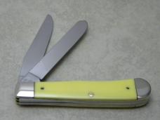 Case XX USA 4 Dot 1996 Yellow 3254 John Wayne "The Duke" Trapper Knife