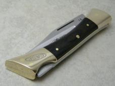 Case XX Stainless USA 7 Dot (1973) 7197 L SSP Wood Shark Tooth Lockback Knife
