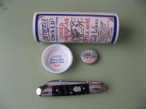 GEC  NORTHFIELD 162226 LITTLE INDIAN GIRL CANOE WAVE BLUE JIGGED BONE