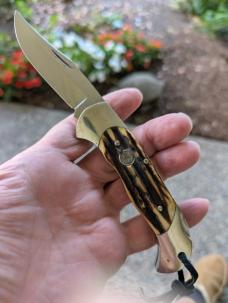 BOKER STAG FOLDING HUNTER