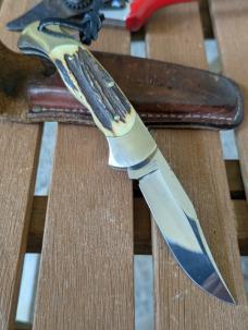 BOKER STAG FOLDING HUNTER