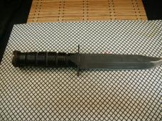 CAMILLUS NEW YORK U.S.A. VINTAGE 1936/1945 MILITARY FIGHTING KNIFE WITH ORIGINAL LEATHER SHEATH