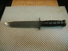 CAMILLUS NEW YORK U.S.A. VINTAGE 1936/1945 MILITARY FIGHTING KNIFE WITH ORIGINAL LEATHER SHEATH