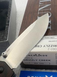 Benchmade 15060-2 Grizzly Creek Manual Opening Hunting Knife With Gut Hook
