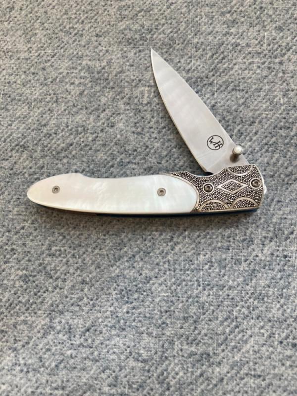 WOW!! Incredibly RARE, WILLIAM HENRY. T10-D in Old Style Box with Sheath and COAn WOW!! Incredibly RARE, WILLIAM HENRY. T10-D in Old Style Box with Sheath and COAn