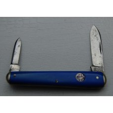 Meriden Knife Company In Very Good Condition With Blue Synthetic Covers 3 1/4