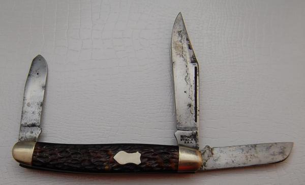 Kutmaster In Very Good Condition With Dark Brown Delrin Covers 3 7/8 Kutmaster In Very Good Condition With Dark Brown Delrin Covers 3 7/8