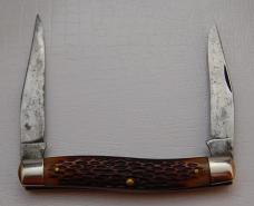 Schrade In Excellent Condition With Brown Synthetic Covers 3 7/8