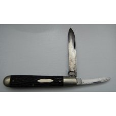 Landers, Frary and Clark In Very Good Condition With Perfected Stag Covers 4 1/2