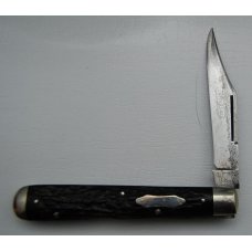 Landers, Frary and Clark In Excellent Condition With Perfected Stag Covers 4 3/8