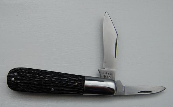 Landers, Frary and Clark In Excellent Condition With Perfected Stag Covers 3 3/8