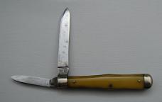 Landers, Frary and Clark In Excellent Condition With Celluloid Covers 3