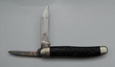 Landers, Frary and Clark In Very Good Condition With Perfected Stag Covers 3 5/8